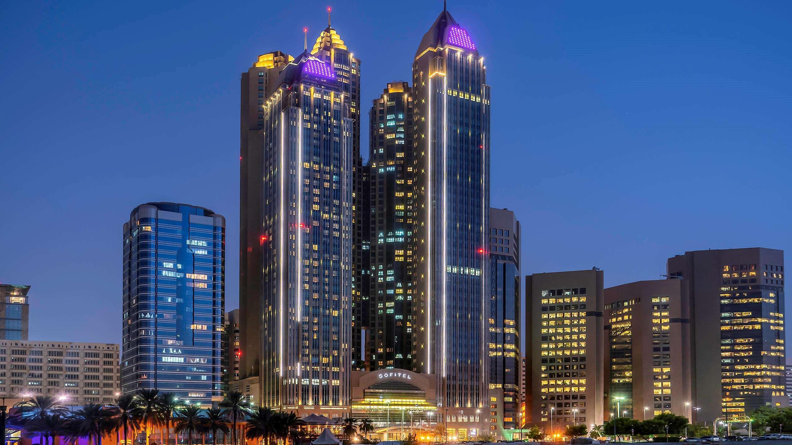 Sofitel Abu Dhabi Corniche Hotel Bagian luar foto